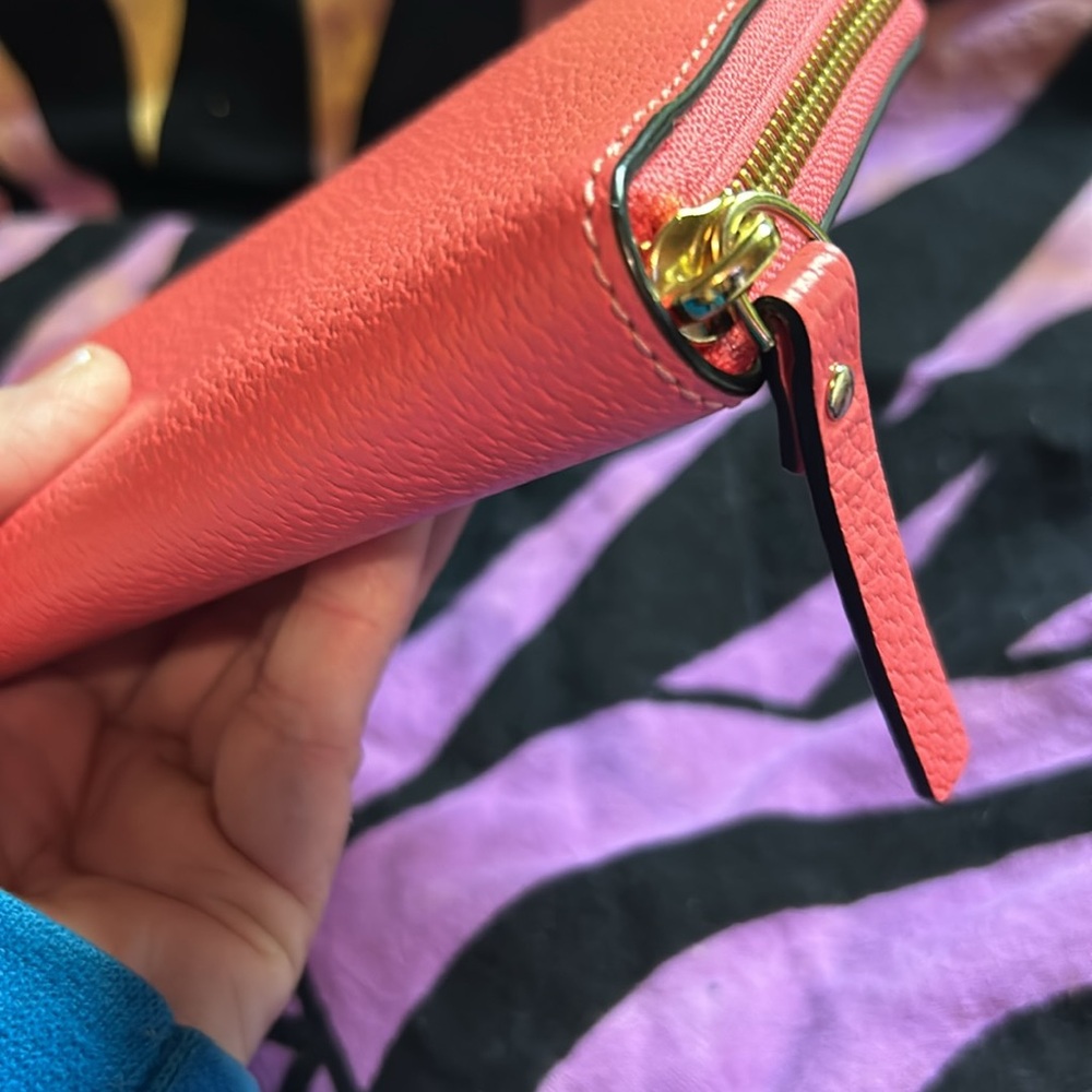 NWT Kate Spade Coral Wallet - Picture 5 of 10